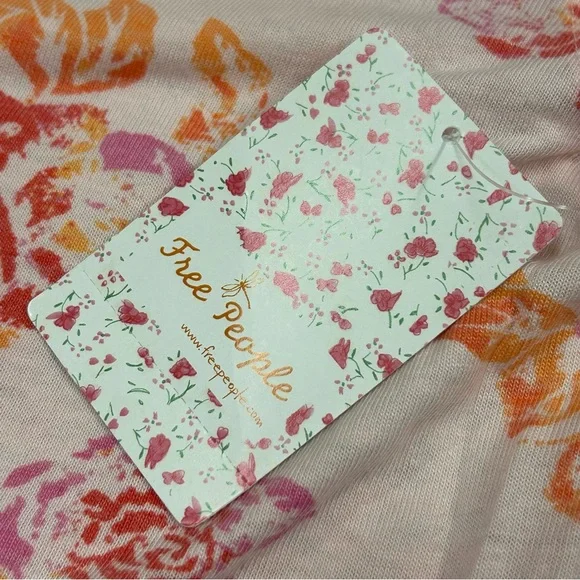 Free People Blush Combo Tourist Tee Shirt Floral Pink New with Tags NWT Top - Picture 6 of 10